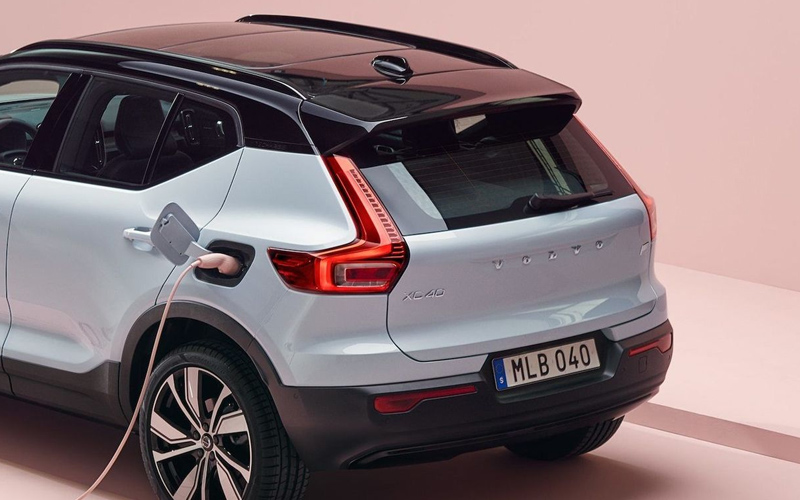 Volvo XC40 Recharge Pure Electric Ultimate P8 2022 exterior back