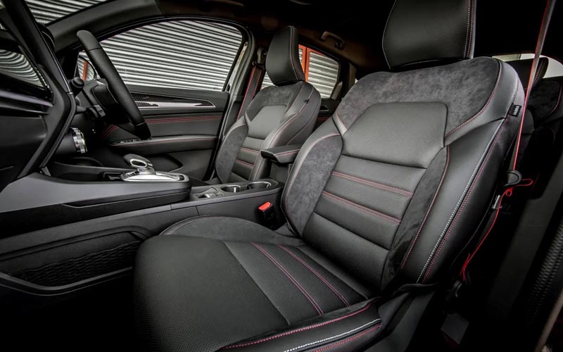 ALL-New Renault Arkana E-Tech Hybrid interior seats