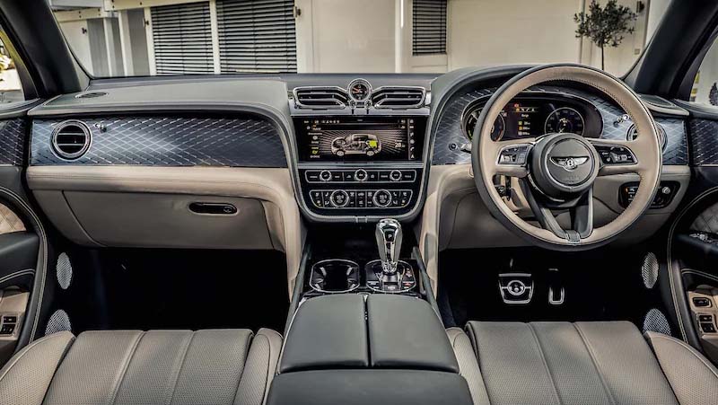 Bentley Bentayga Hybrid 2022 Dashboard Interior