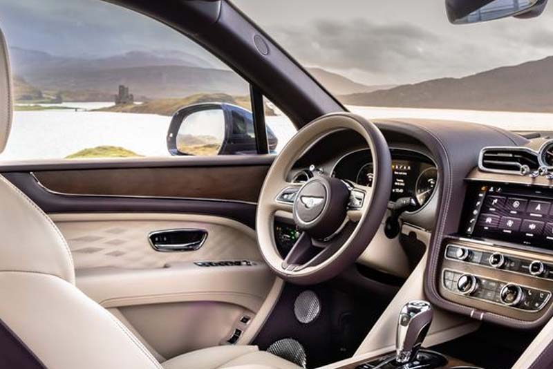 Bentley Bentayga Hybrid First Edition 2022 Steering Interior