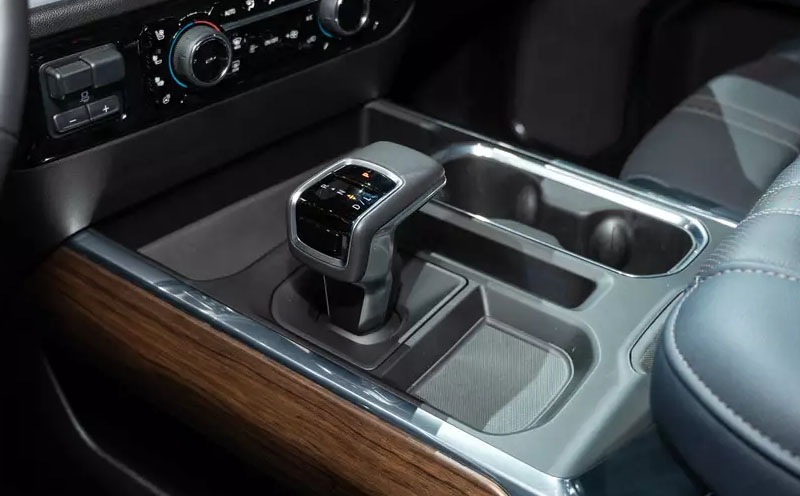 Chevrolet Silverado Ltd 2022 Interior Gear View