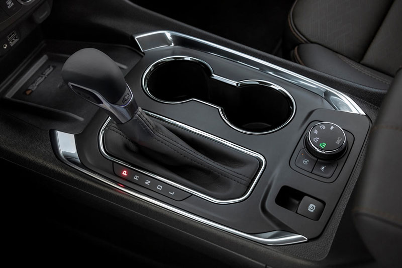 Chevrolet Traverse 2022 Interior Gear View