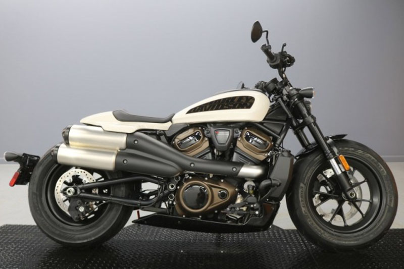 Harley-Davidson Sportster S 2022 Side View
