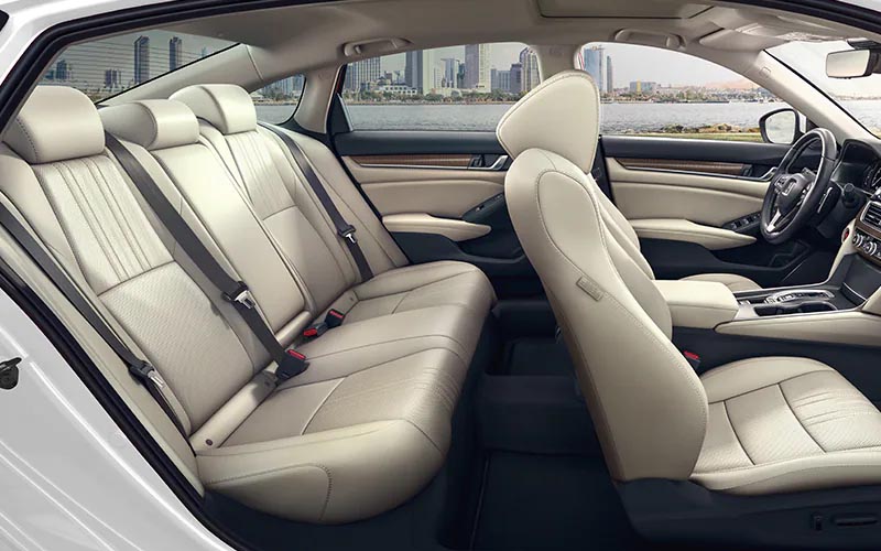 Honda Accord Touring 2.0T 2022 interior seats