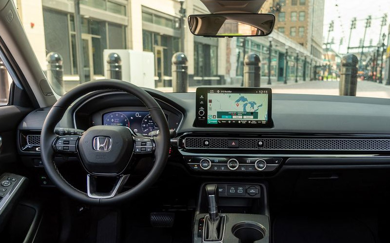 Honda Civic Touring Sedan 2022 steering view