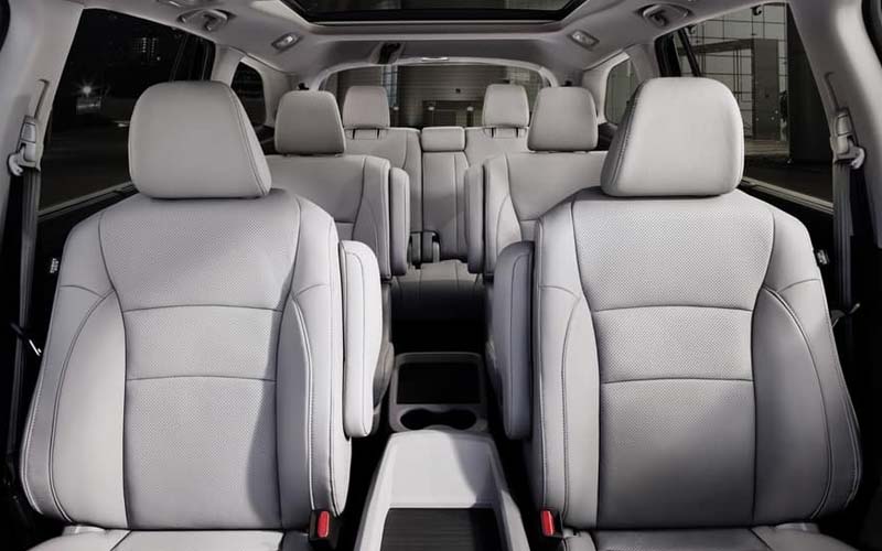 Honda Pilot Black Edition 2022 interior seats