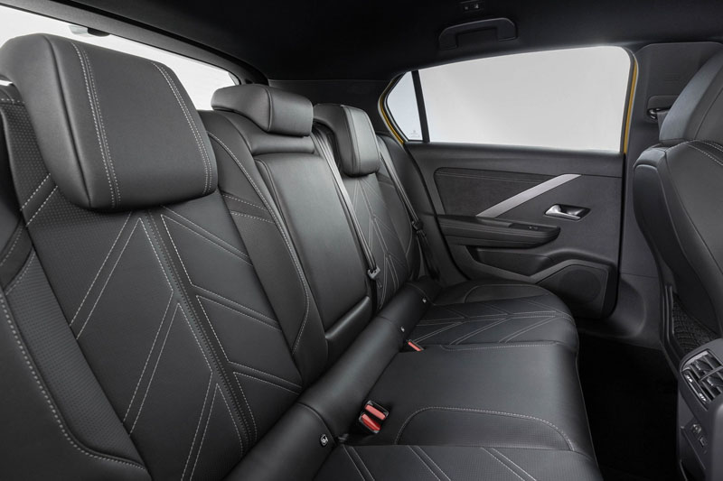 Opel Astra Plug-in Hybrid 2022 Seat Interior