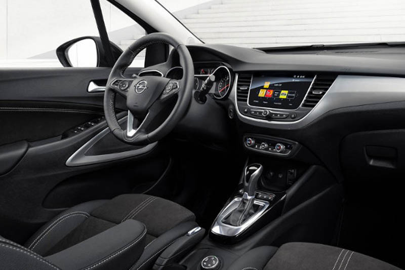 Opel Cross Country 2022 Dashboard Interior