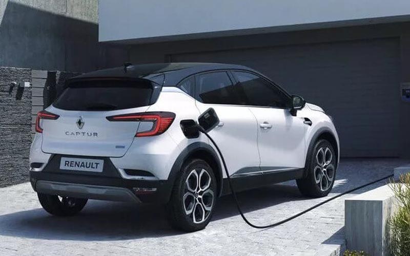 Renault Captur E-Tech 2022 exterior back