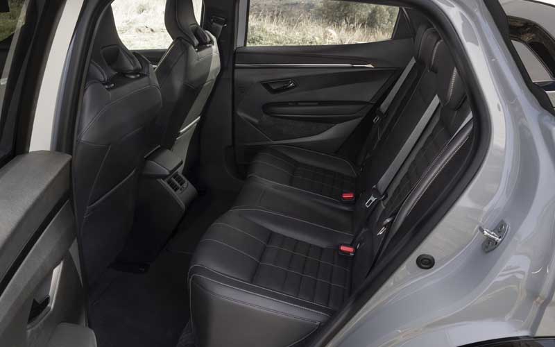 Renault Megane E-Tech EV60 220hp 2022 interior seats