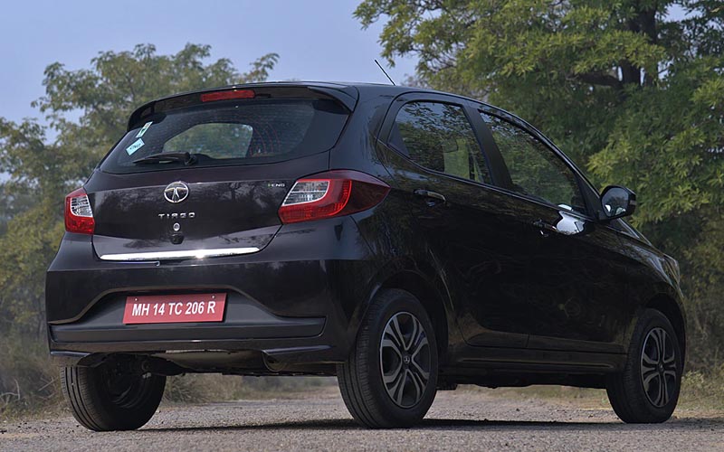 Tata Tiago 2022 exterior back