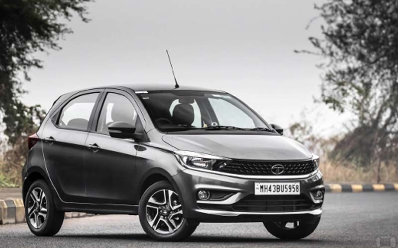 Tata Tiago 2022 exterior side
