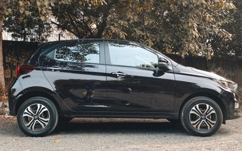 Tata Tiago 2022 exterior side
