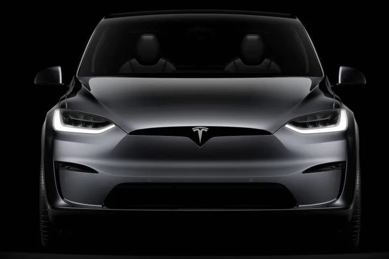 Tesla Model X Standard Range plus AWD 2022 Front View