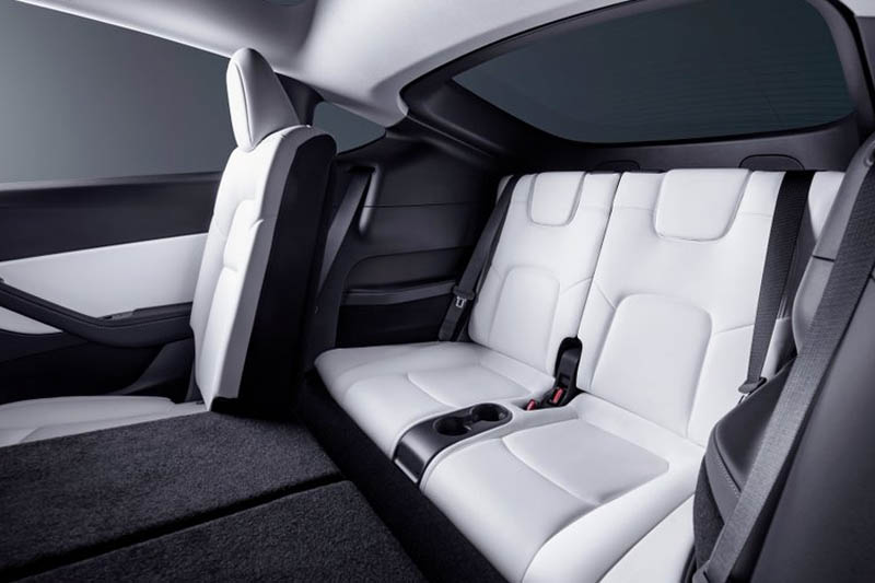 Tesla Model Y Performance 2023 Seat Interior