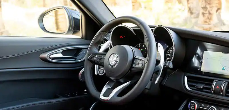 Alfa Romeo Giulia 2023 Interior Steering View