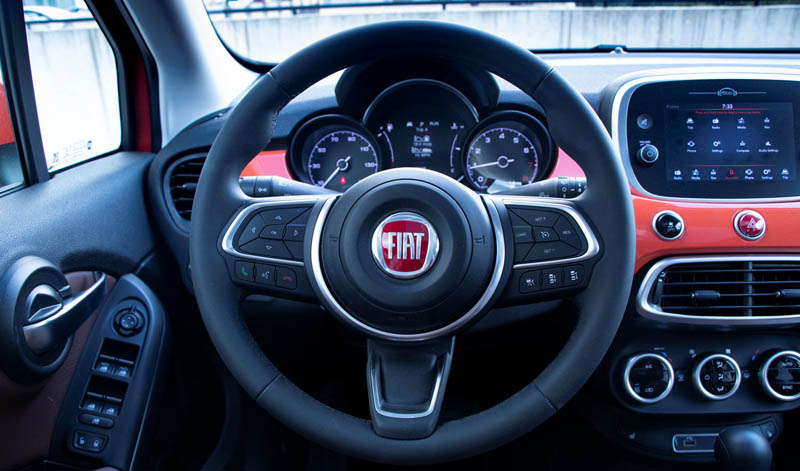 Fiat 500X 2022 Interior Steering View