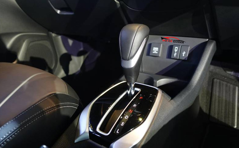 Honda BR-V 2022 Interior Gear View