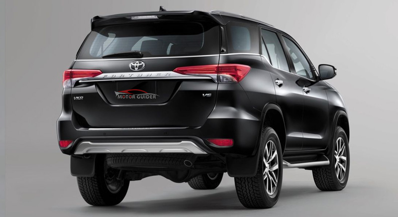 Toyota Fortuner 2022 Exterior Back View