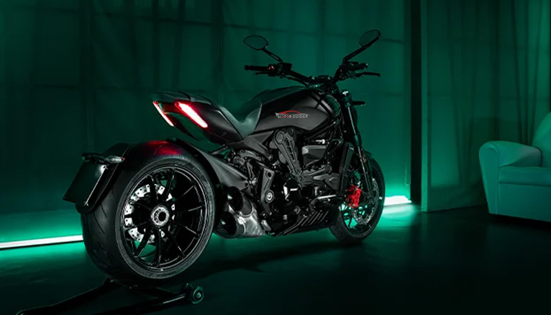 Ducati XDiavel 2022 Back View
