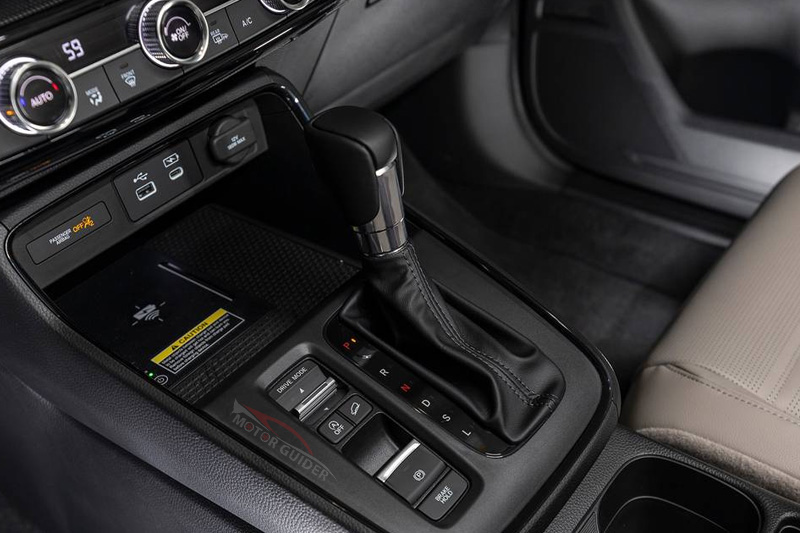Honda CR-V 2023 Interior Gear View
