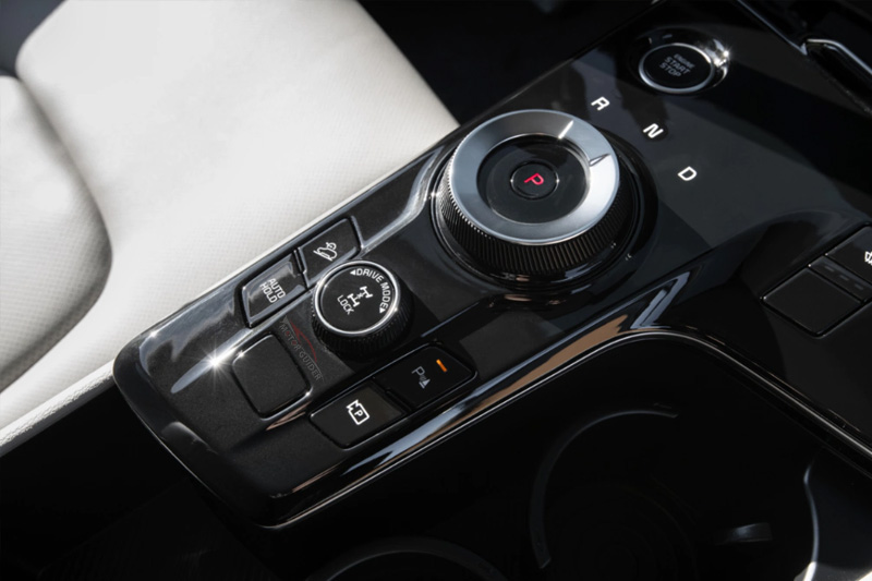 Kia Sportage Hybrid 2023 Interior Gear View