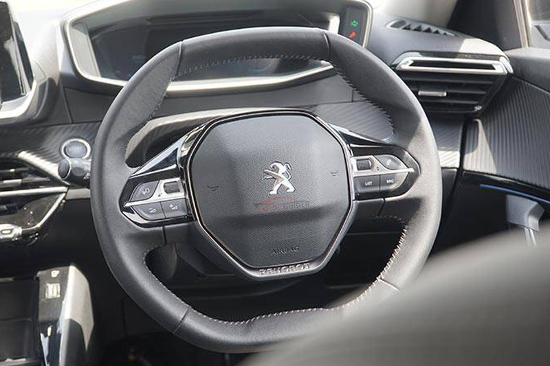 Peugeot 2008 2023 Interior Steering View