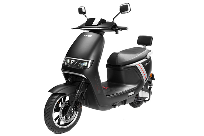 Evee C1 Air 2025 Black Colour