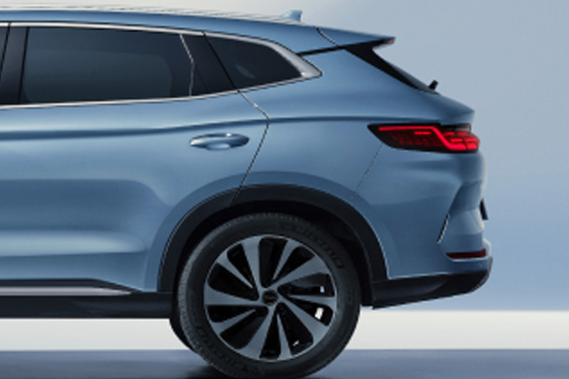 BYD Seal U 2025 Stylish 19-inch wheels