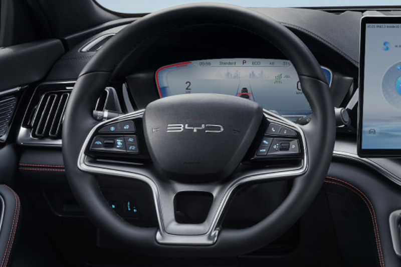 BYD Seal U DM-i 2025 Interior Steering View