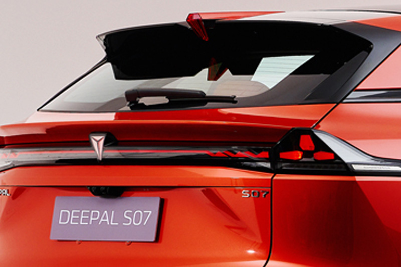 LED Star flame through-type taillights
