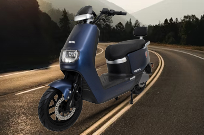 Metro E8S Pro 2026 Blue Colour