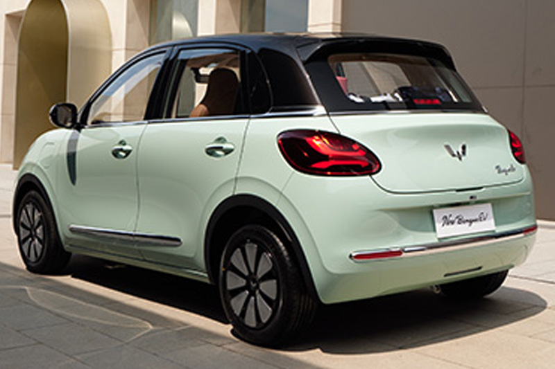 MG Binguo EV 2025 Exterior Impressive Two Tone Body Color View