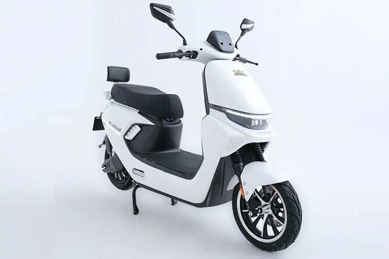 MS Jaguar M1 2026 Pearl White