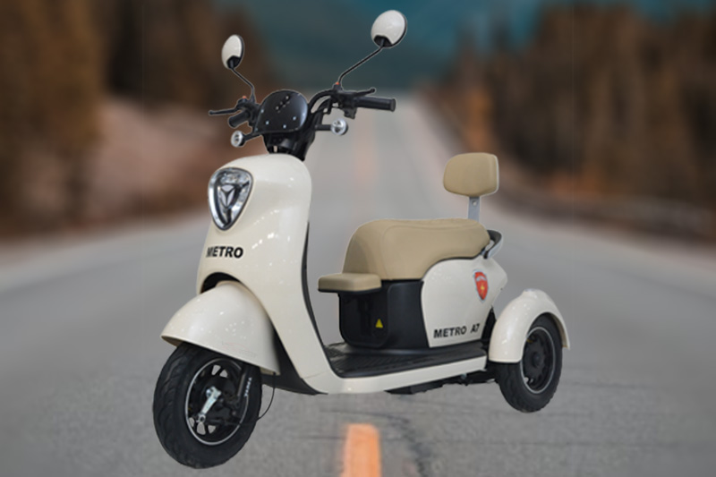 Metro A7 2026 White Colour