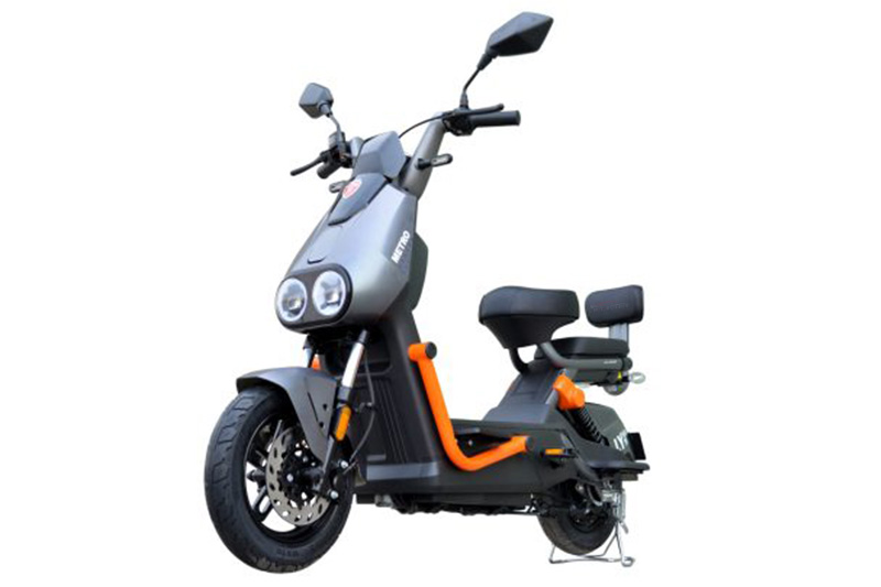 Metro Super Bike 2026 Silver Colour