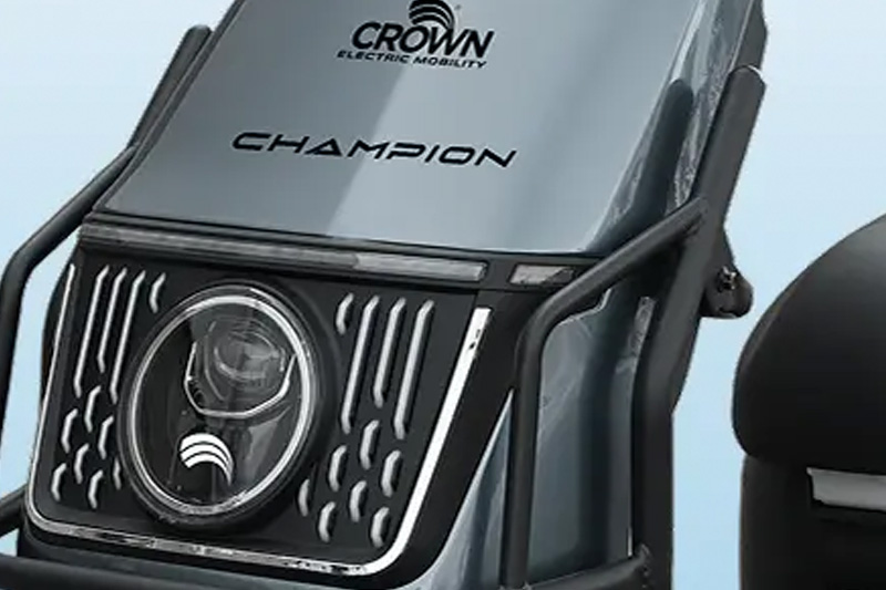 Crown Champion Pro 2026 Smart Headlight with Signature LED Ring