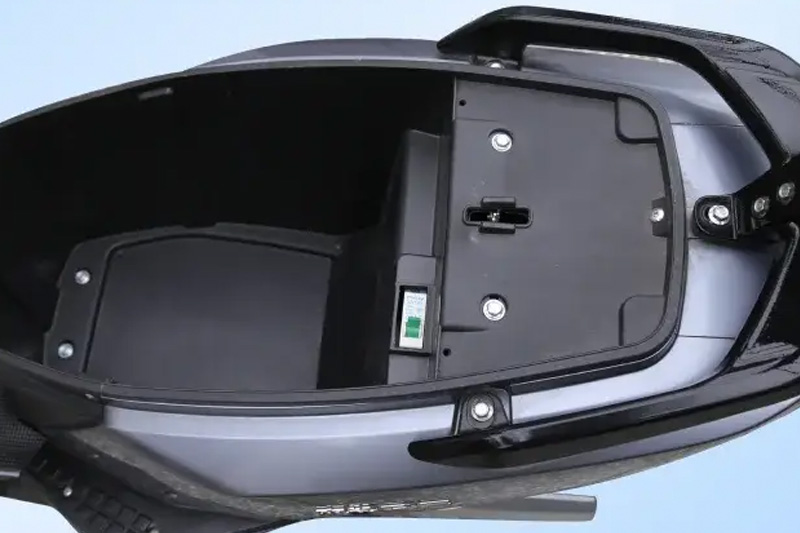 Crown Roshni 2026 Spacious Storage
