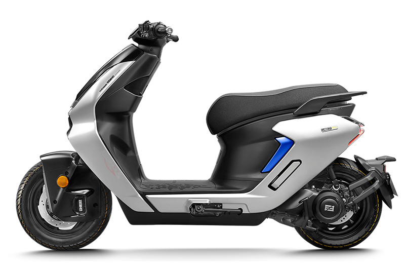 Zeeho AE7 2026 Starship Silver