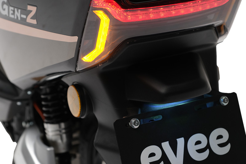 Evee Gen-Z 2026 LED Backlight with Indicators