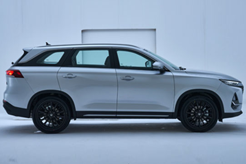 Changan Oshan X7 FS BLACK EDITION 2026 Exterior Side View